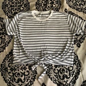 American Eagle shirt